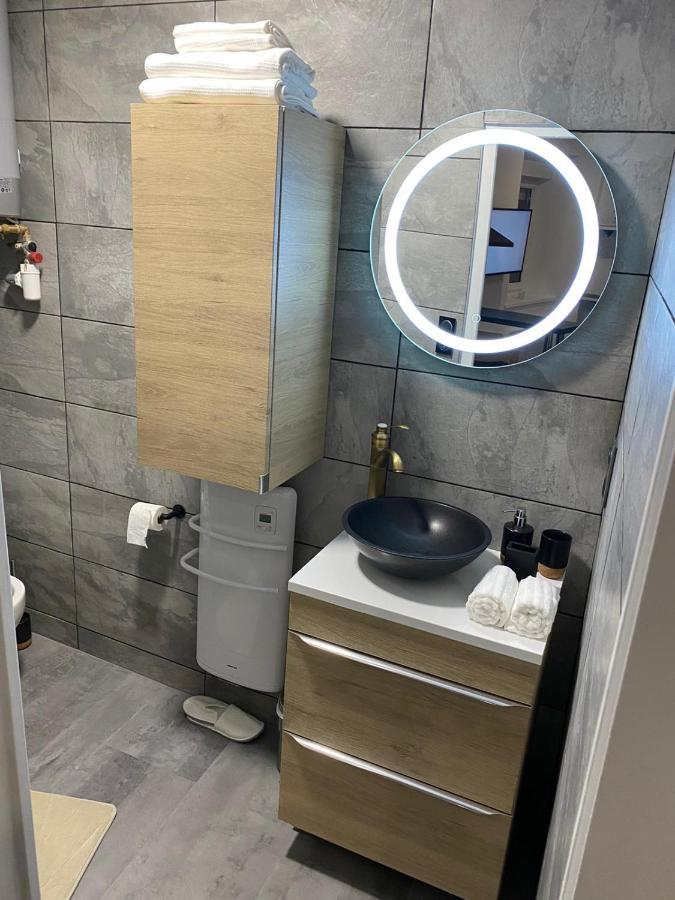 Studio En Hyper Centre De Dole Apartment Екстериор снимка
